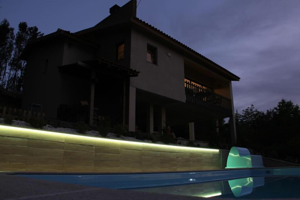 Villa Casa Quelha Da Presa à Espinho  Extérieur photo